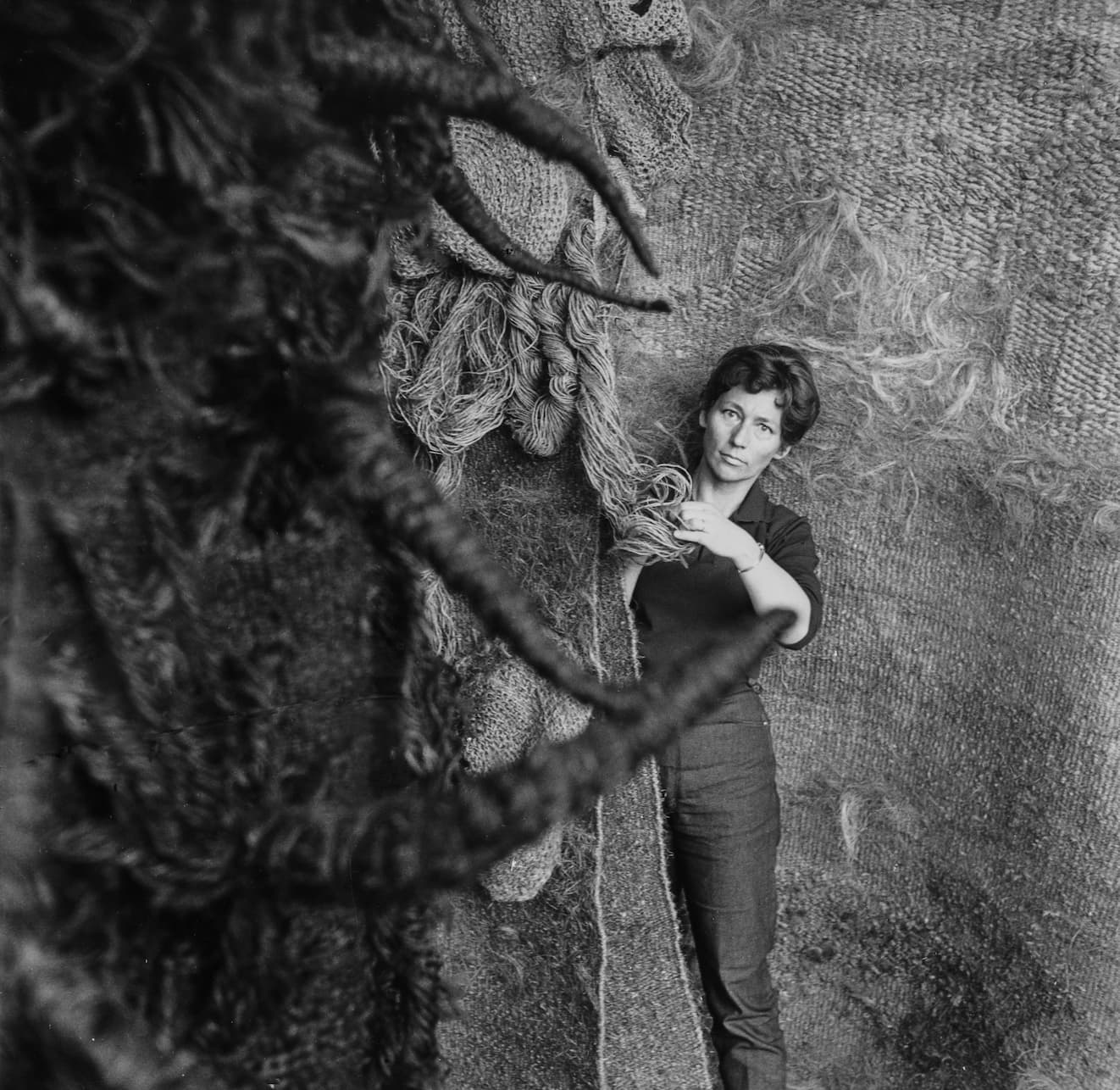 photo Magdalena Abakanowicz by Marek Holzman, copyright estate Marek Holzman, the Marta Magdalena Abakanowicz-Kosmowska and Jan Kosmowski Foundation